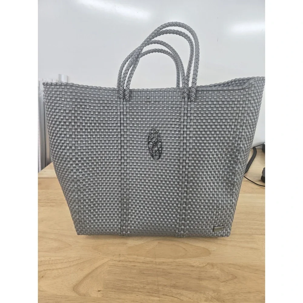 Lola's Bag‎ Medium Tote Silver